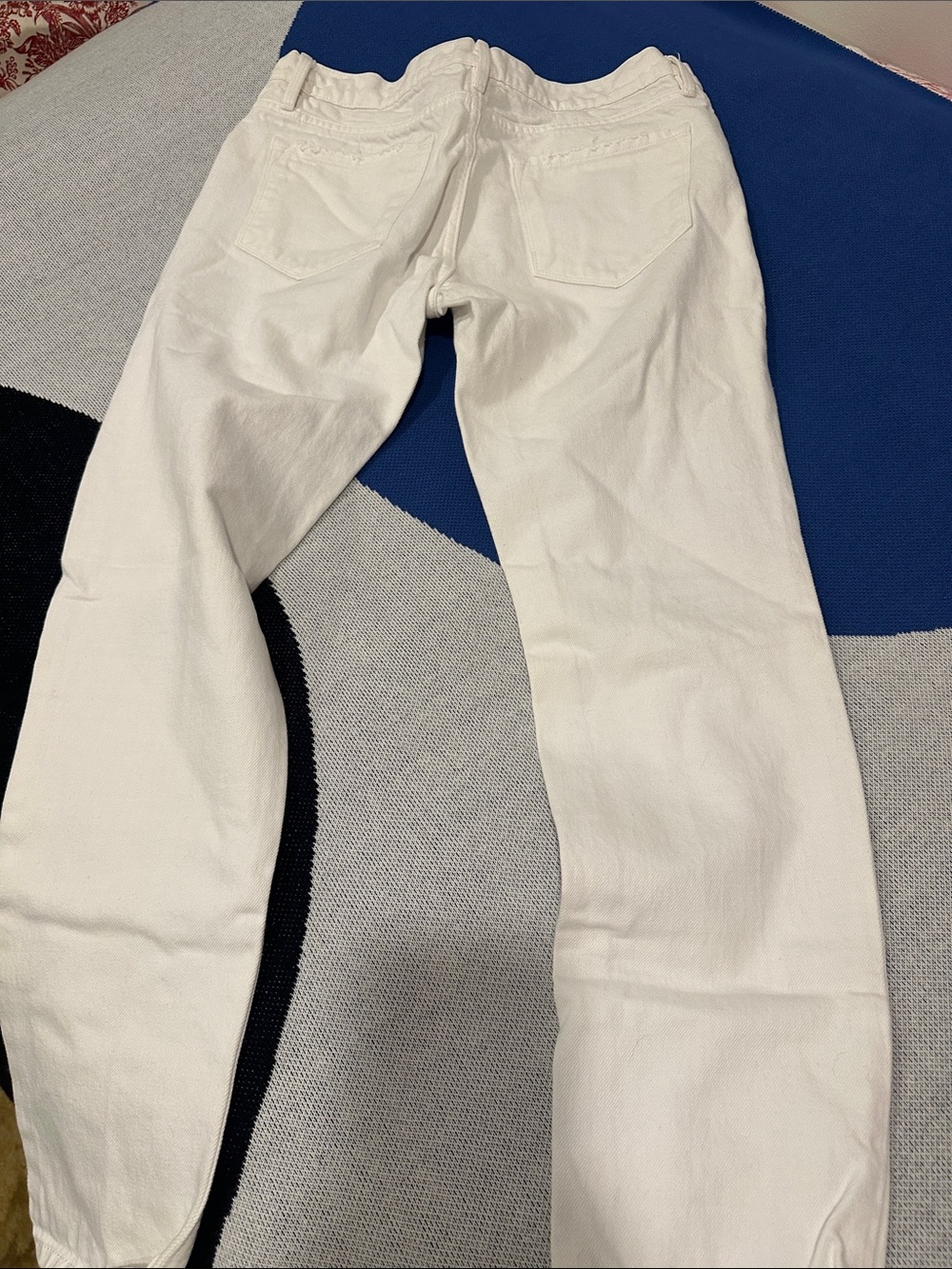 Frame la garçon Denim White Slim Distressed Women’s Jeans - Picture 3 of 4